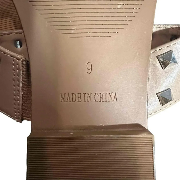 Steve Madden Skyler Tan/Beige Studded Design Slide Sandals‎ Size US 9 - Picture 4 of 4